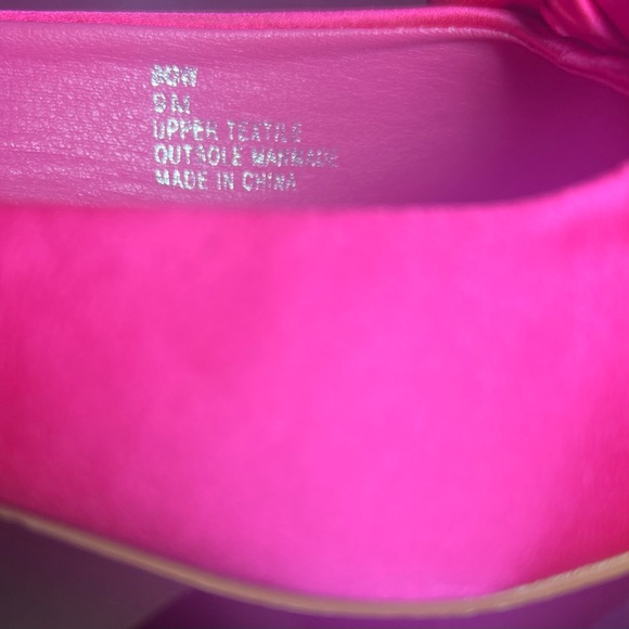 3 x $40 Vibrant Fuchsia Satin Bow Mules - Picture 8 of 8
